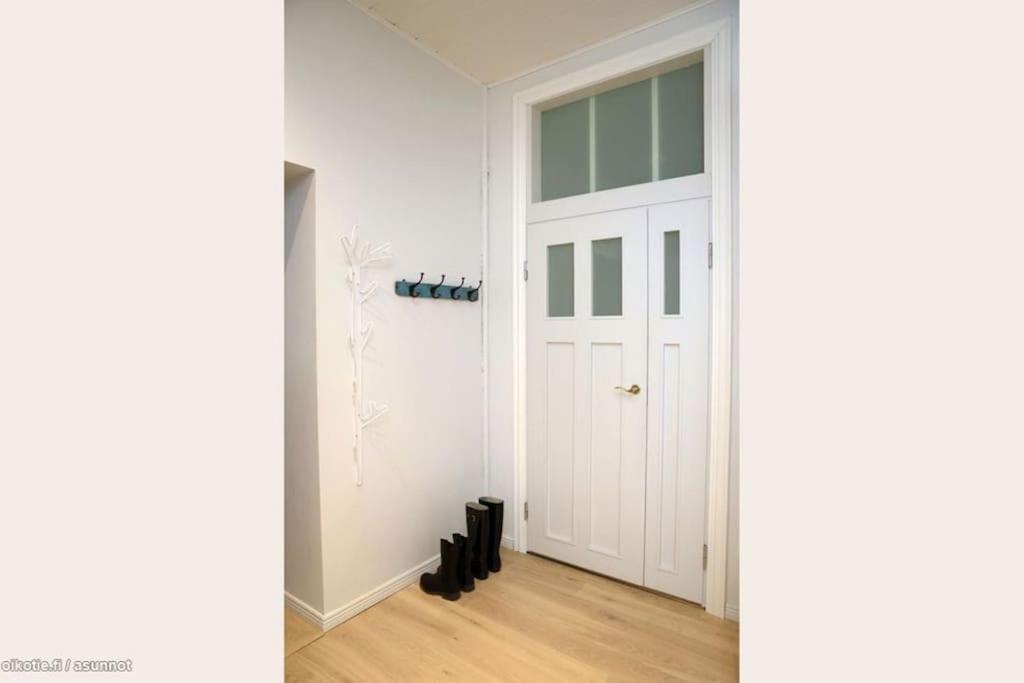 Corner Apartment Helsinki Luaran gambar